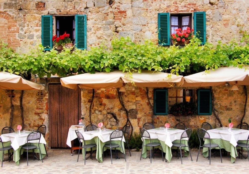 Outdoor Restaurant, Crete